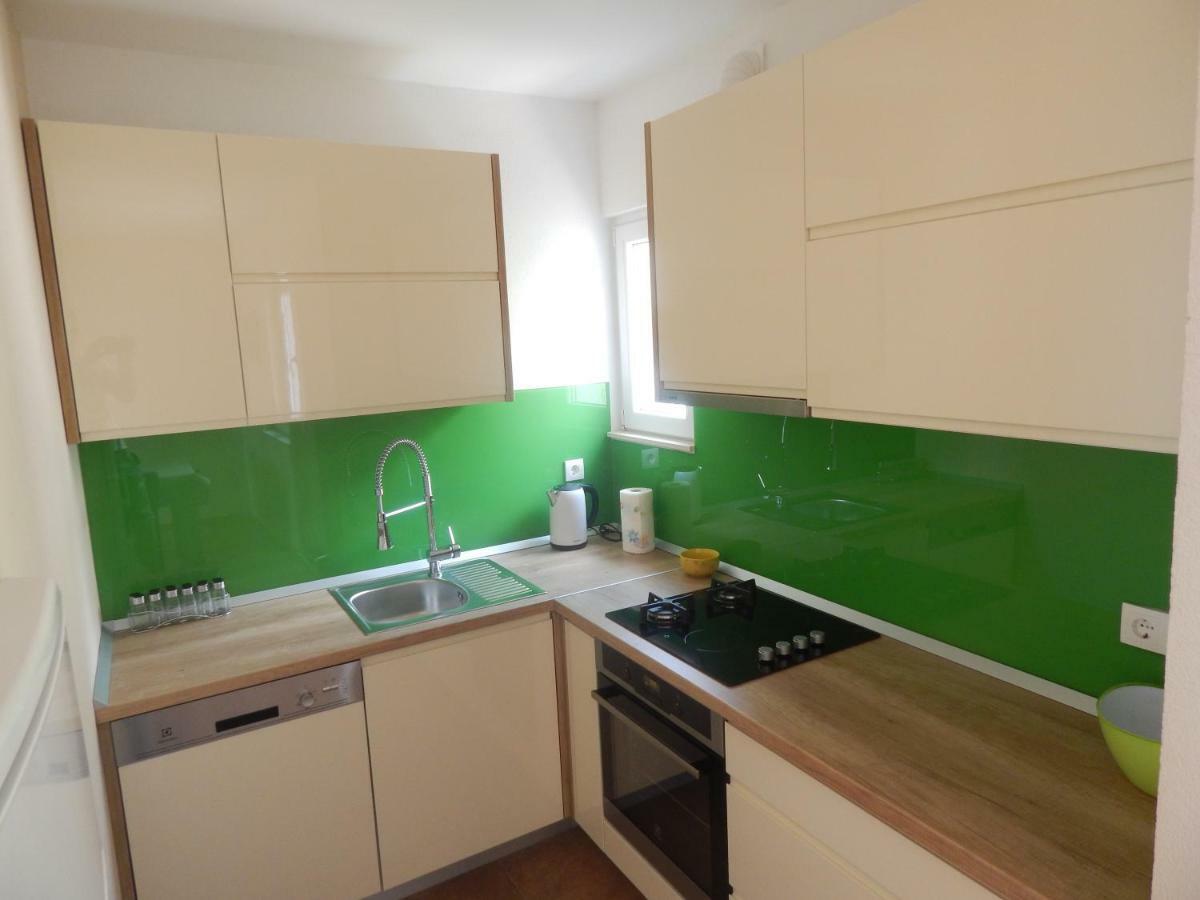 Apartman Karlo Makarska Esterno foto