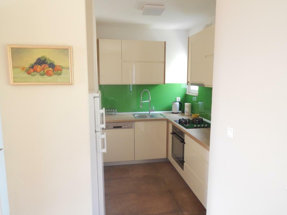 Apartman Karlo Makarska Esterno foto
