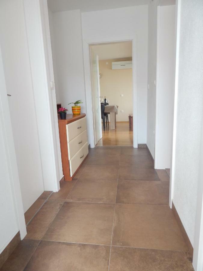 Apartman Karlo Makarska Esterno foto
