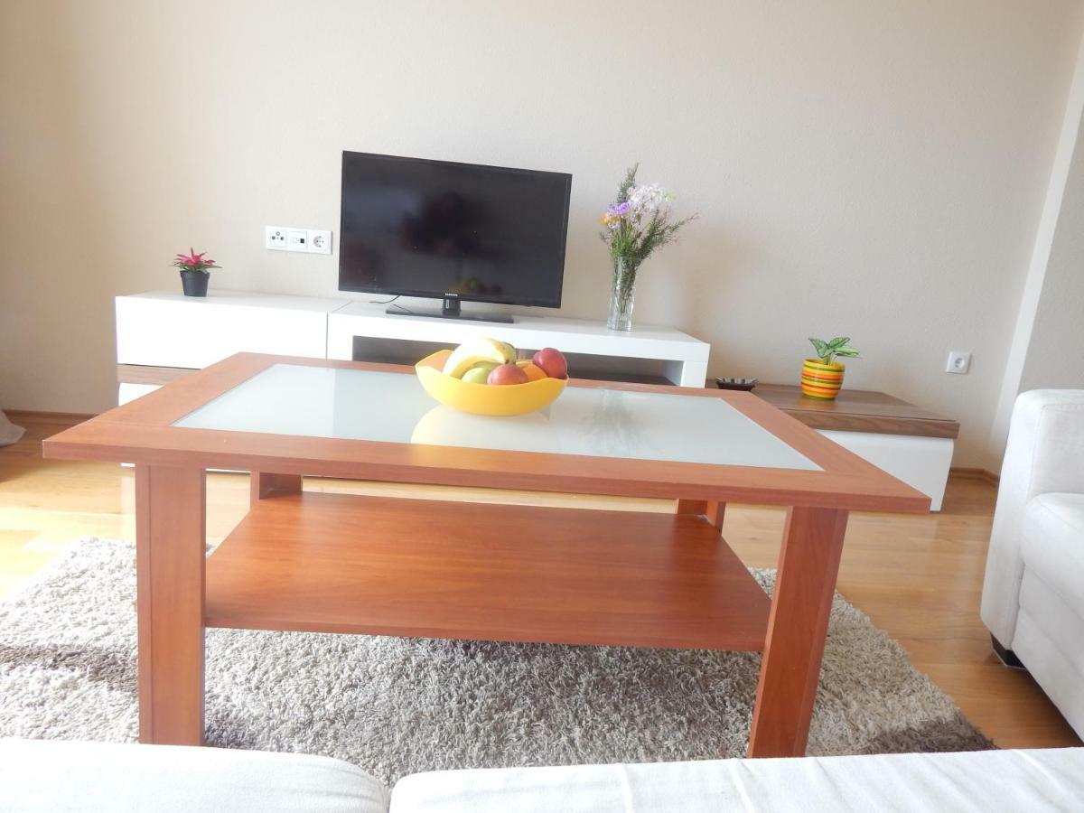 Apartman Karlo Makarska Esterno foto